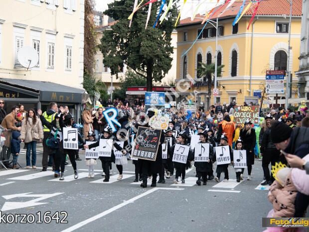 27 - Roxy Dance Pazin