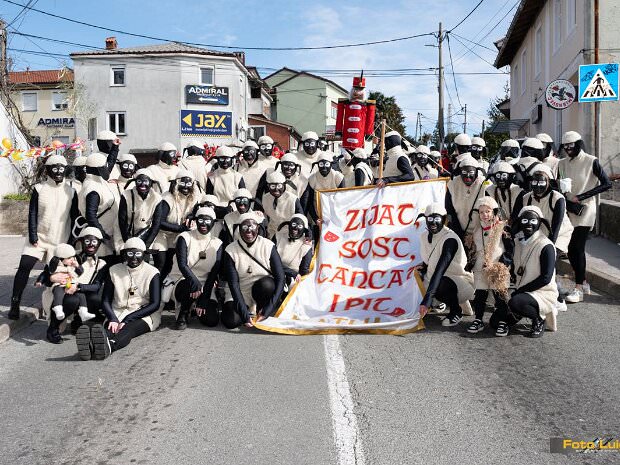 03 Zijat Sost Tancat i pit